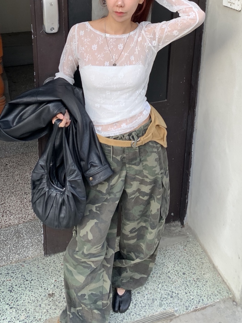 SUNDER MARKET韓國東大門直郵女士新款休閑人氣長袖T恤蕾絲SUNDER MARKET長袖T恤