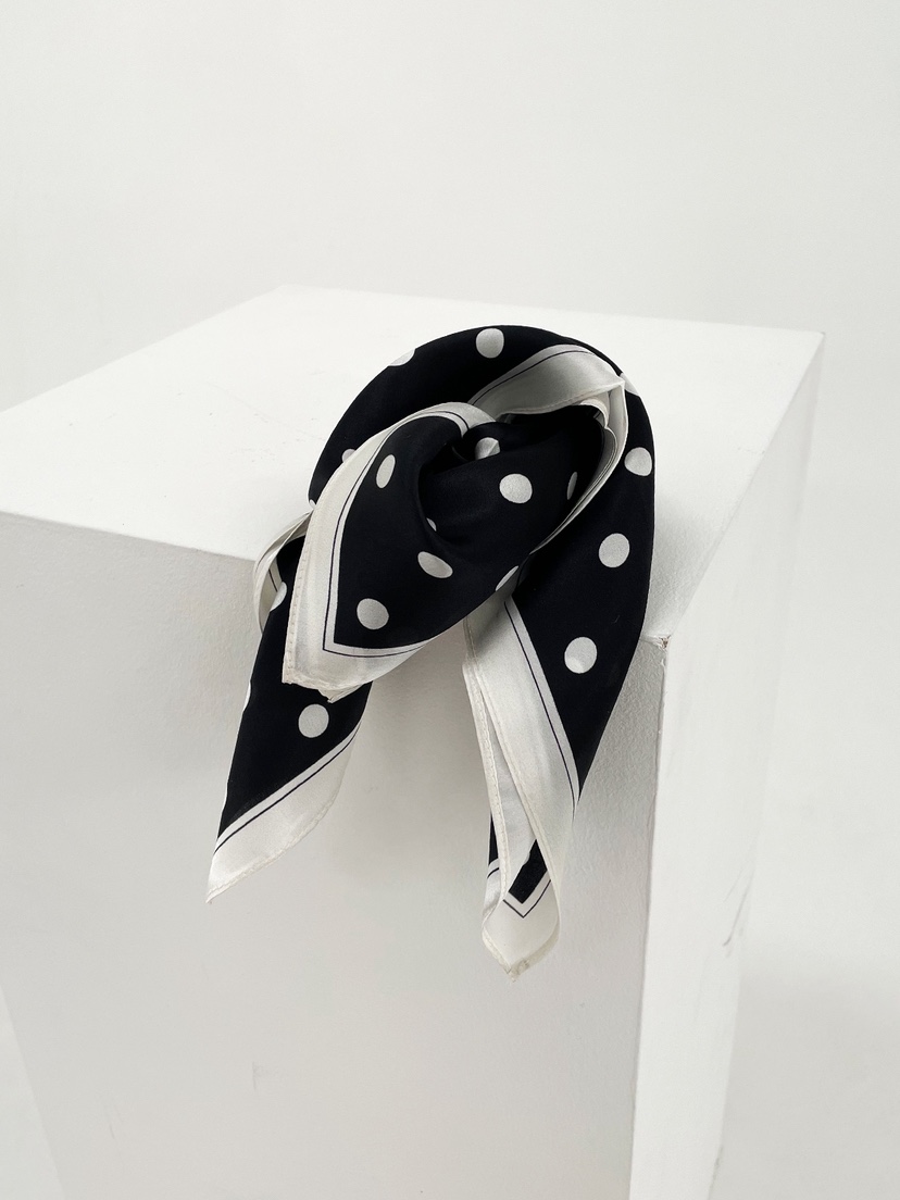 NICEALICE韓國直郵實拍女士新品推薦圍巾披肩格子絲綢圍巾NICEALICE圍巾/披肩圖色2