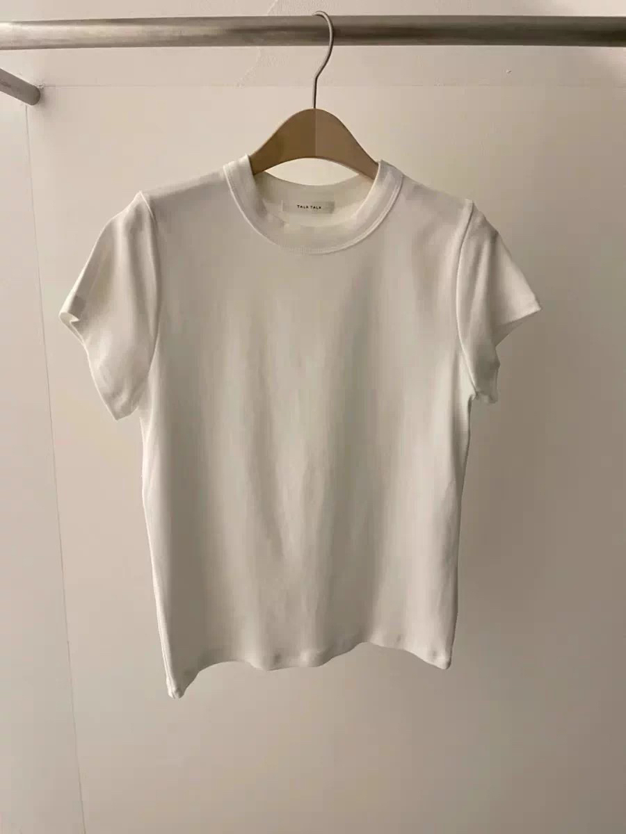 TALK TALK韓國直郵實拍女裝新款休閑人氣時尚職業熱賣T恤TALK TALKT恤圖色4