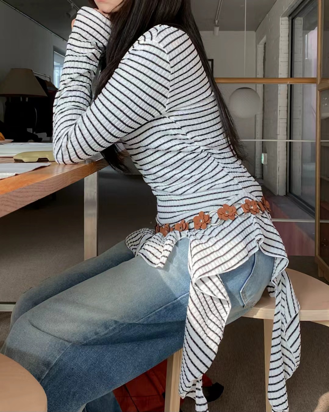 ANAG韓國代購女裝新款時尚職業長袖T恤不含腰帶不對稱條紋anag/OPENING TITLE長袖T恤