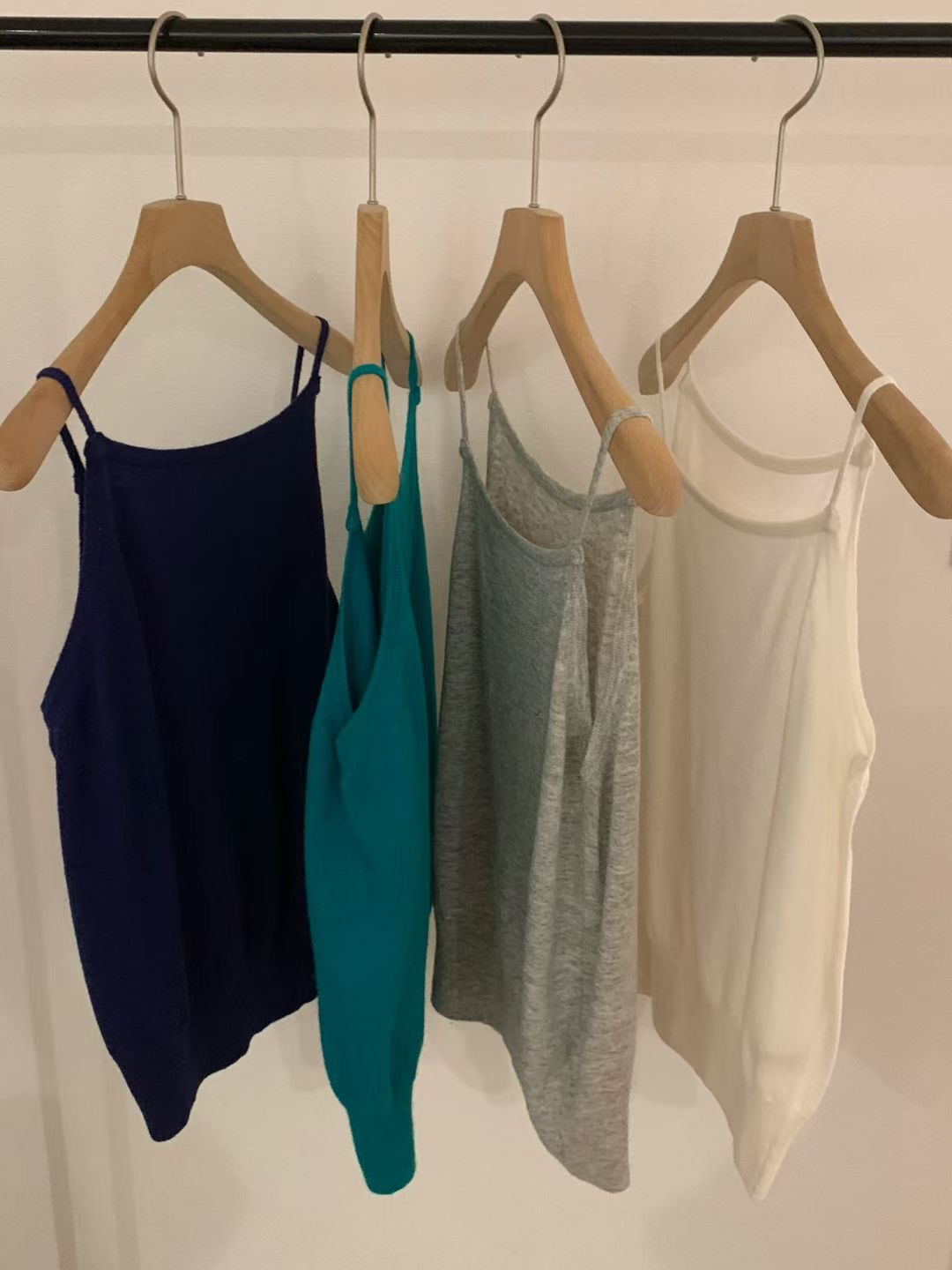 NEARAND東大門實拍女裝新款26春夏真品熱賣吊帶背心不含配飾NEARAND吊帶/背心圖色2左二色