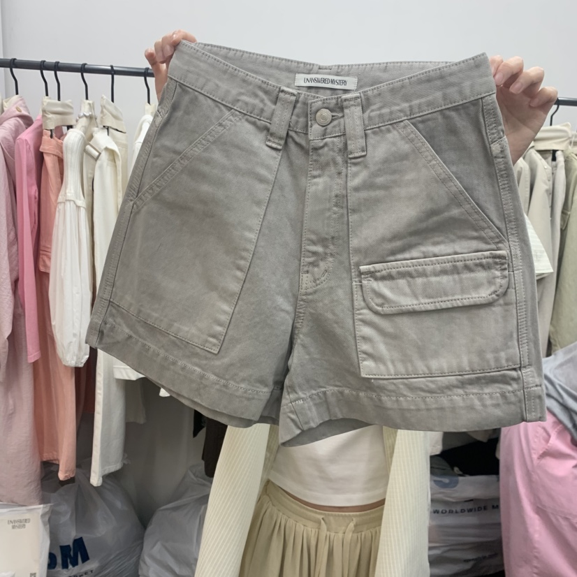 UNANSWERED-MYSTERY/FIFO東大門直郵女裝新品熱賣短褲口袋UNANSWERED-MYSTERY/FIFO短褲圖色3