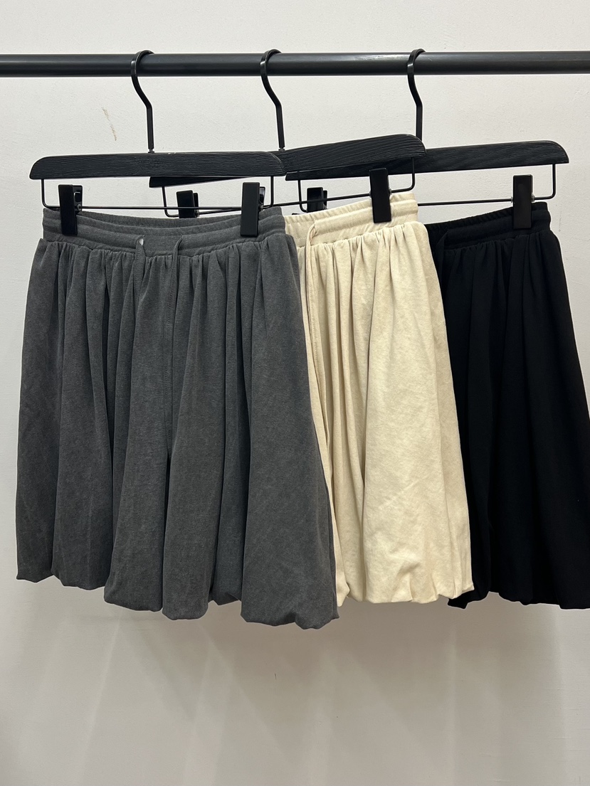 UNANSWERED-MYSTERY/FIFO東大門實拍女士新款真品短裙南瓜裙UNANSWERED-MYSTERY/FIFO短裙圖色3左三色