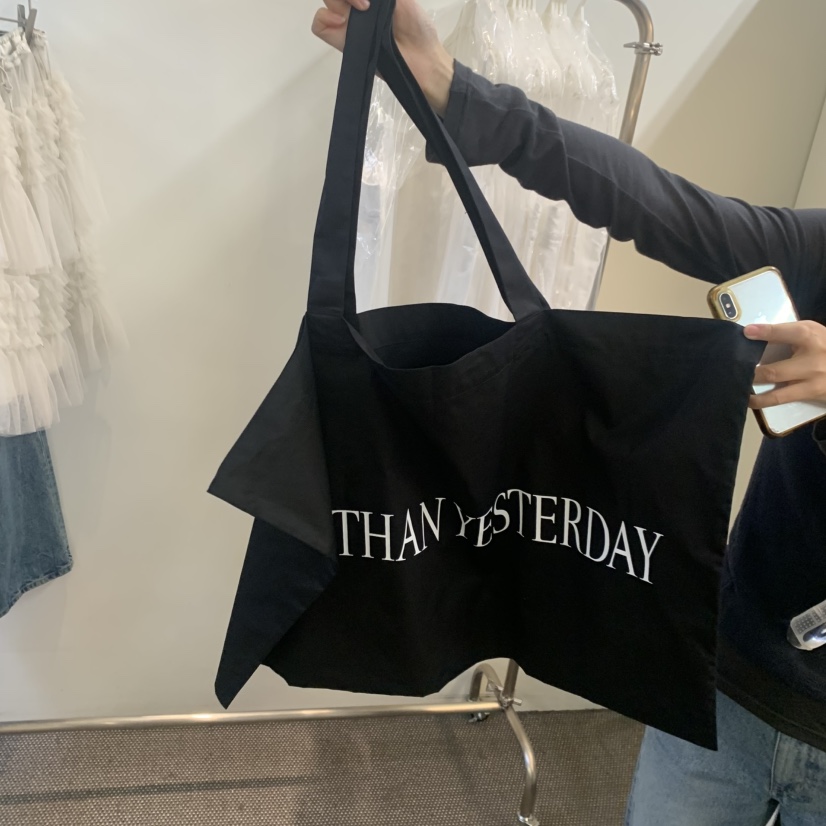 MORE THAN YESTERDAY/LOVE YOU SO MUCH東大門直郵女士新款人氣單肩斜跨包LYSM/MORE THAN YESTERDAY單肩/斜跨包圖色1