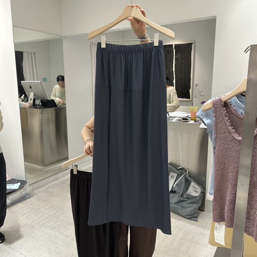 HAUTTE-P韓國代購女裝新品休閑職業推薦熱賣人氣時尚長裙HAUTTE長裙圖色1墨色