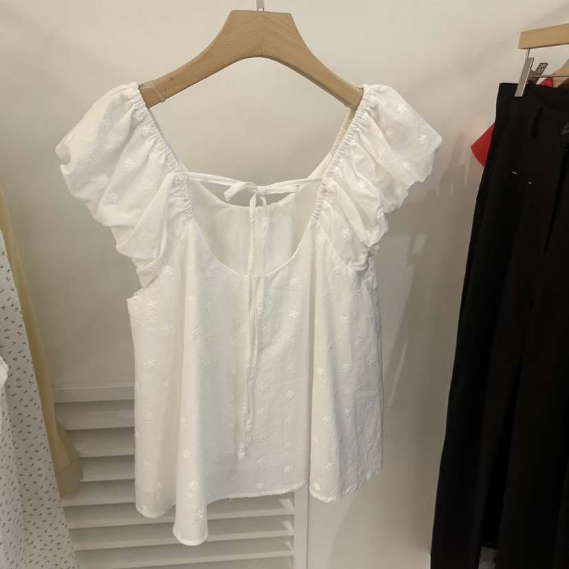 BAGUETTE-P韓國東大門代購女裝新品人氣襯衫蕾絲衫泡泡袖BAGUETTE-P襯衫/蕾絲衫