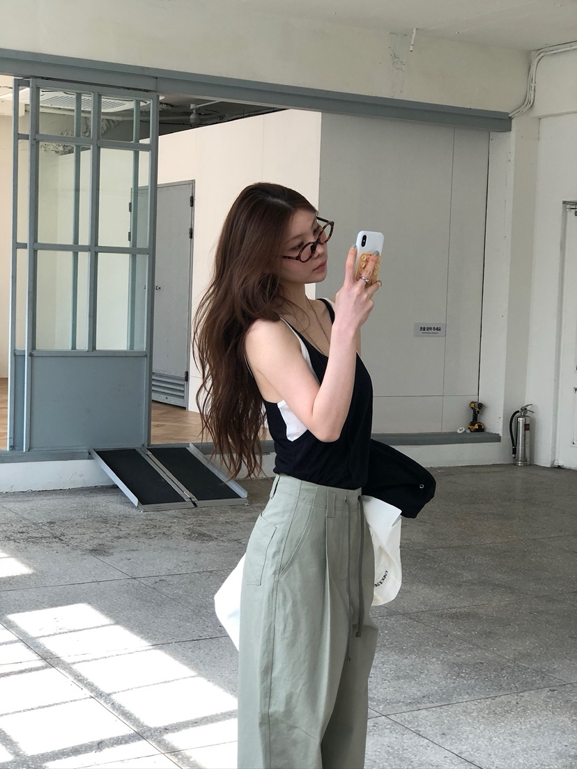 UNBOUND東大門直郵女裝新品熱賣人氣推薦真品26春夏吊帶背心UNBOUND吊帶/背心