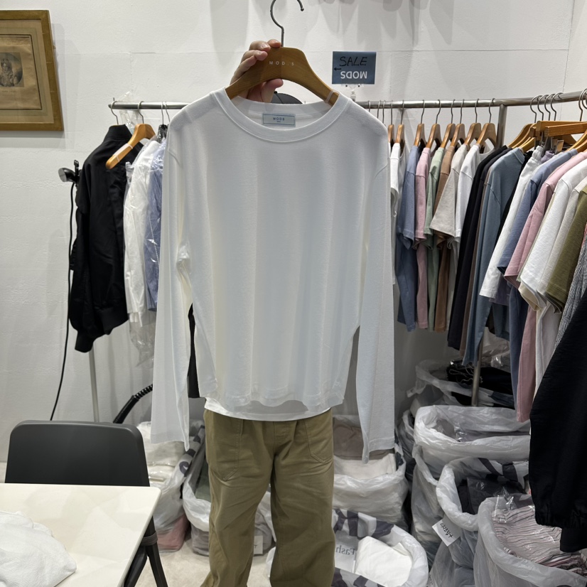 MODS-Q韓國代購女裝新款人氣休閑職業真品推薦26春夏長袖T恤MODS-Q長袖T恤圖色1