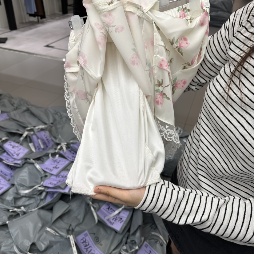 BENE東大門實拍女裝新款休閑真品推薦26春夏半身裙中短裙BENE半身裙/中短裙