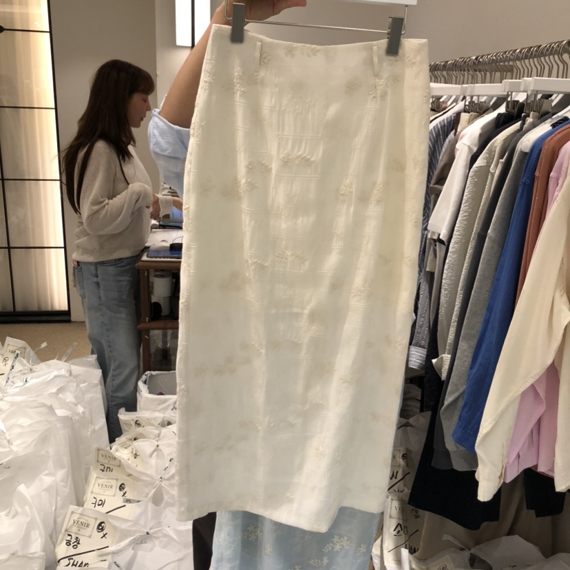 VENIR-a韓國代購女裝新品休閑推薦真品熱賣半身裙中短裙VENIR-a半身裙/中短裙圖色1