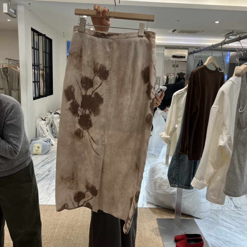 SELF SERVICE東大門實拍女裝新款真品人氣半身裙中短裙天絲SELF SERVICE半身裙/中短裙