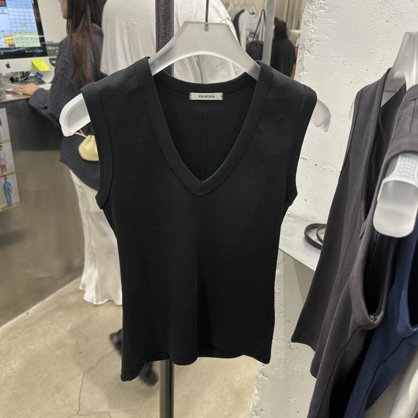 HELVETICA東大門實拍女士新品推薦職業時尚休閑真品吊帶背心HELVETICA吊帶/背心圖色3黑色