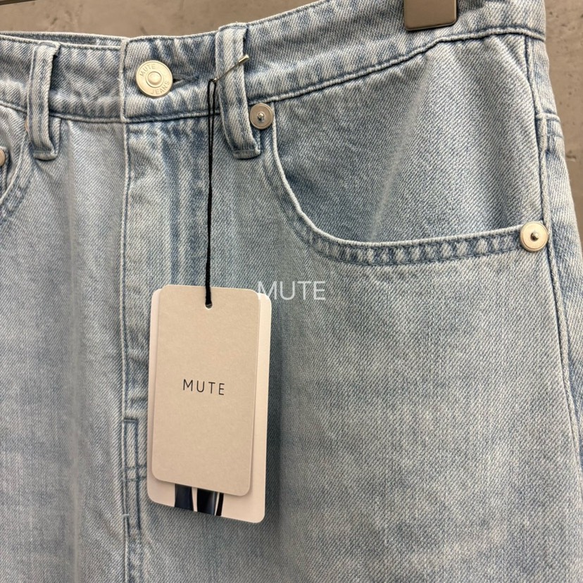 MUTE-P韓國東大門直郵女裝新款人氣推薦26春夏職業休閑長裙MUTE長裙