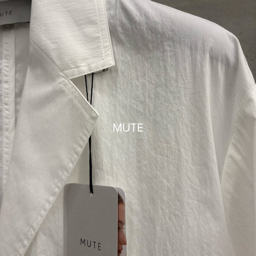 MUTE-P韓國東大門直郵女裝新品26春夏推薦職業熱賣人氣夾克MUTE夾克