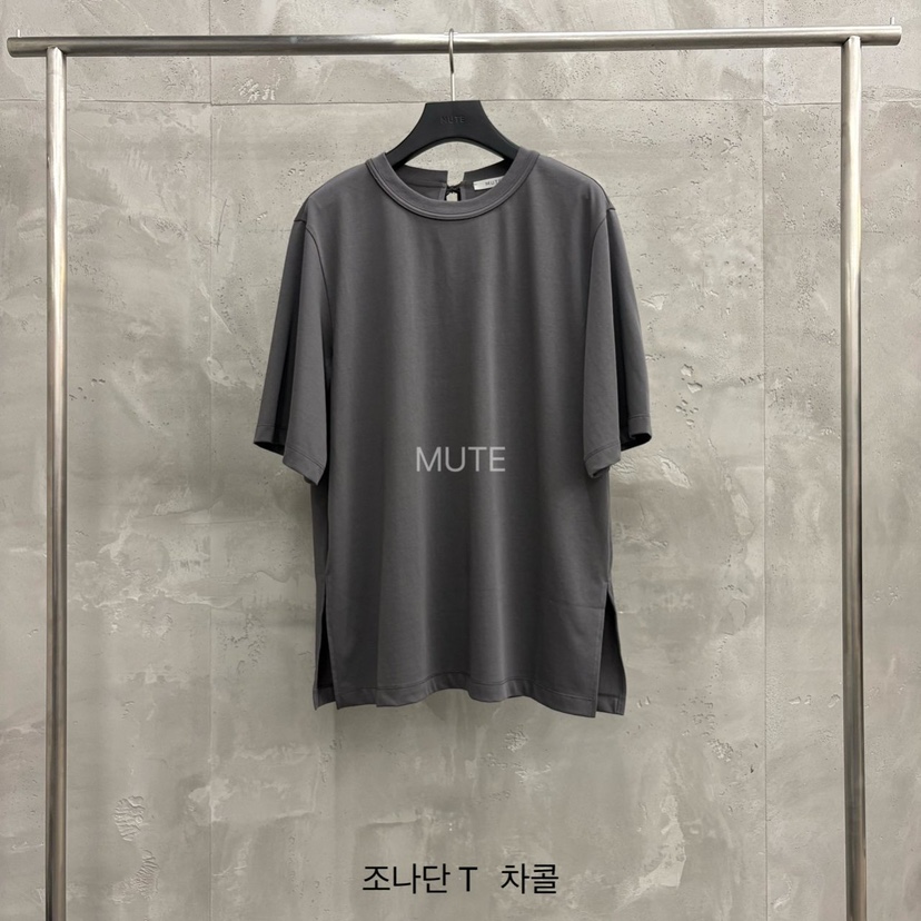 MUTE-P韓國直郵實拍女士新品推薦職業休閑26春夏時尚T恤MUTET恤圖色3墨色