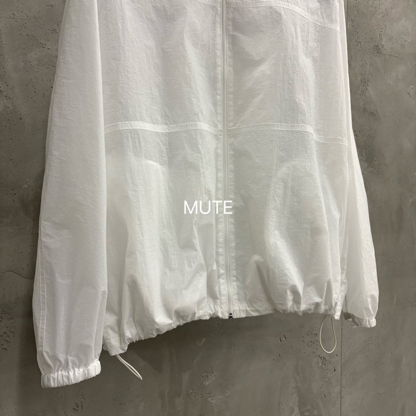 MUTE-P韓國代購女裝新款推薦職業休閑時尚人氣熱賣夾克高領MUTE夾克