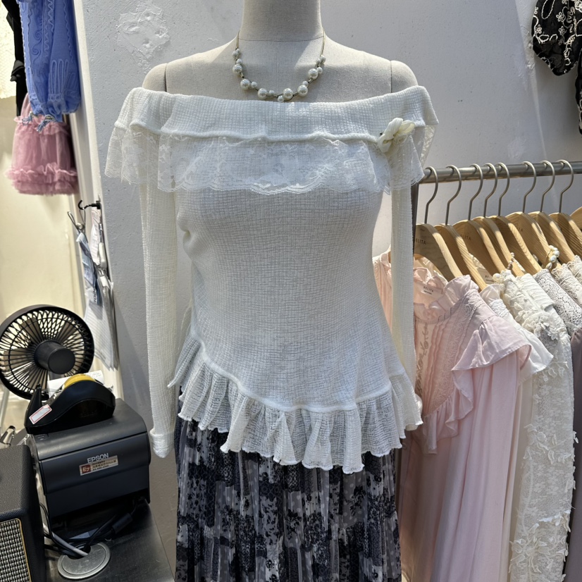 BELITA韓國代購女士新品26春夏時尚職業襯衫蕾絲衫含胸花BELITA襯衫/蕾絲衫圖色2