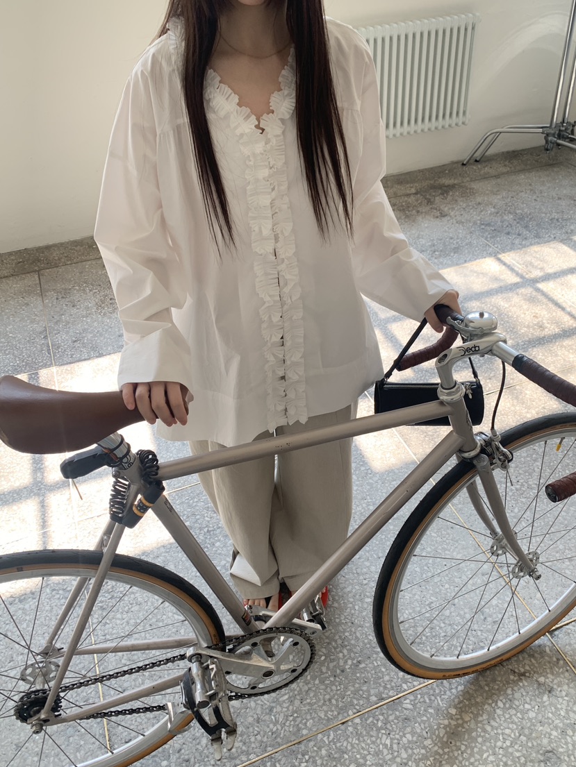 LOGARDEN韓國代購女裝新品人氣熱賣時尚職業休閑襯衫蕾絲衫LO GARDEN襯衫/蕾絲衫