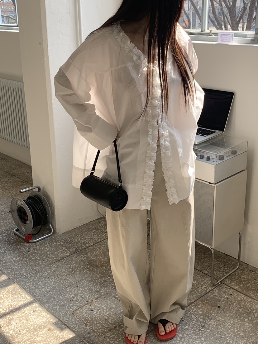 LOGARDEN韓國代購女裝新品人氣熱賣時尚職業休閑襯衫蕾絲衫LO GARDEN襯衫/蕾絲衫