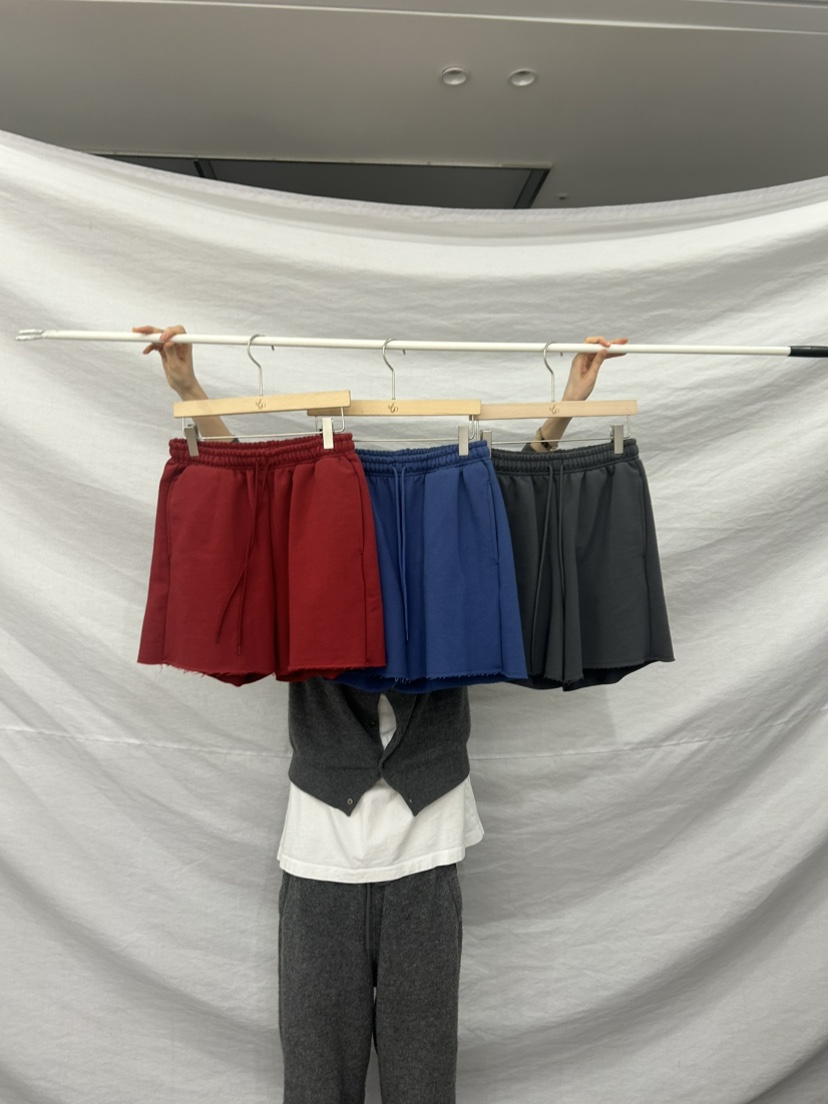 ME MO韓國東大門代購女裝新款時尚休閑26春夏人氣推薦短褲ME MO短褲圖色2左二色