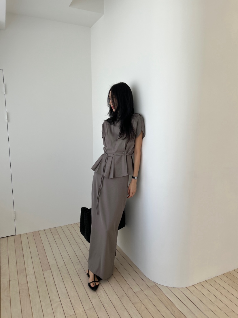 ME MO韓國直郵實拍女裝新款休閑人氣熱賣職業時尚推薦長裙ME MO長裙