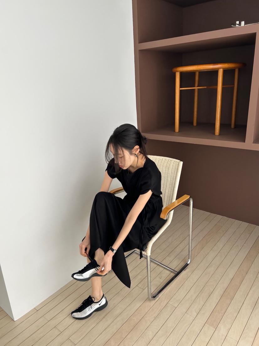 ME MO韓國東大門代購女裝新款推薦26春夏襯衫蕾絲衫含腰繩ME MO襯衫/蕾絲衫