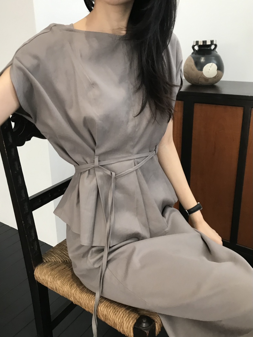 ME MO韓國東大門代購女裝新款推薦26春夏襯衫蕾絲衫含腰繩ME MO襯衫/蕾絲衫圖色2