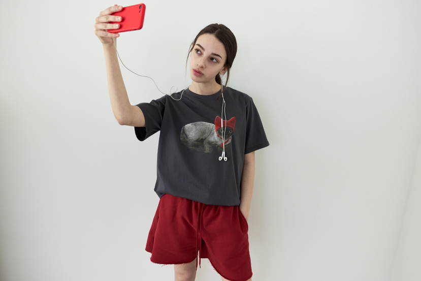 ME MO韓國東大門直郵女裝新款時尚人氣26春夏推薦熱賣T恤ME MOT恤