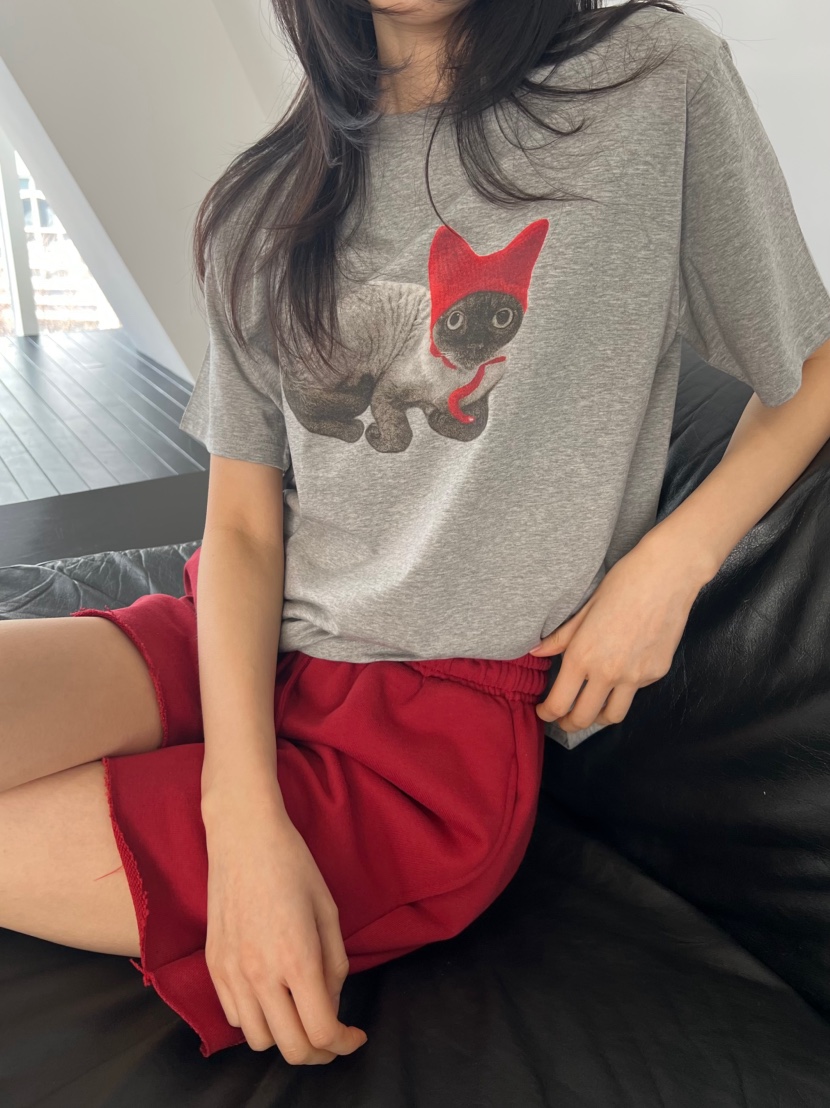 ME MO韓國東大門直郵女裝新款時尚人氣26春夏推薦熱賣T恤ME MOT恤