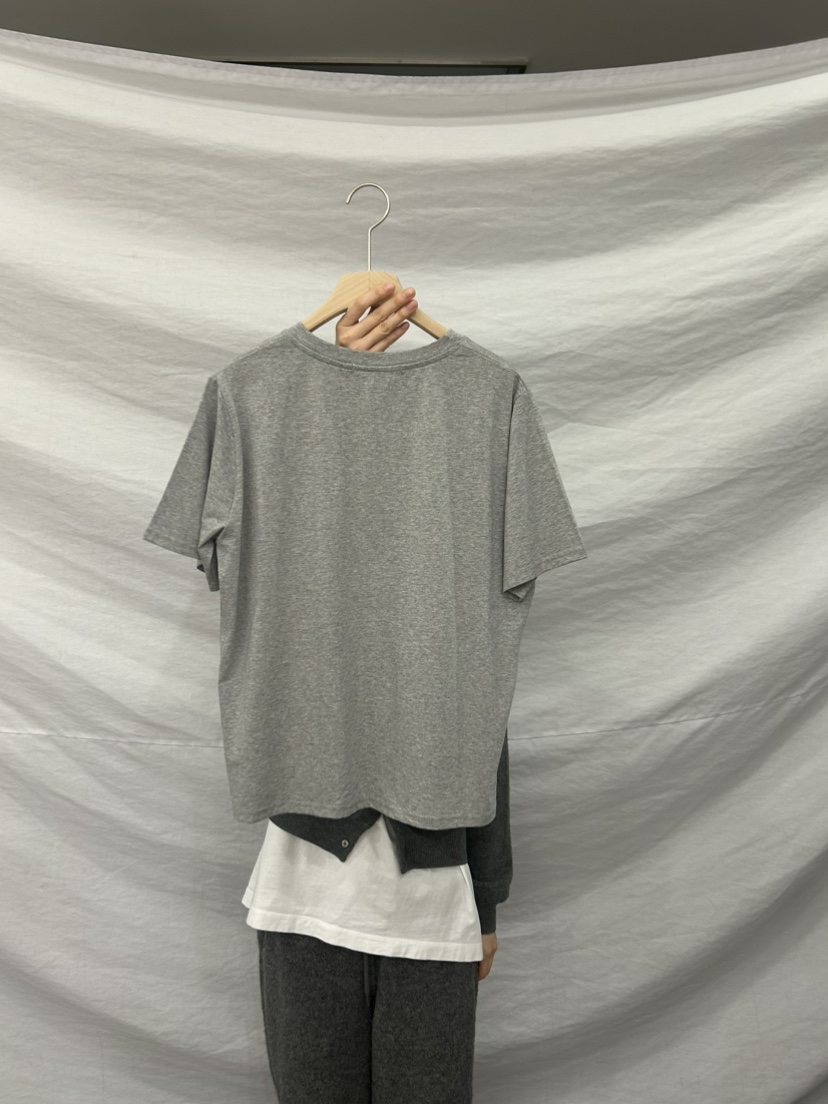 ME MO韓國東大門直郵女裝新款時尚人氣26春夏推薦熱賣T恤ME MOT恤