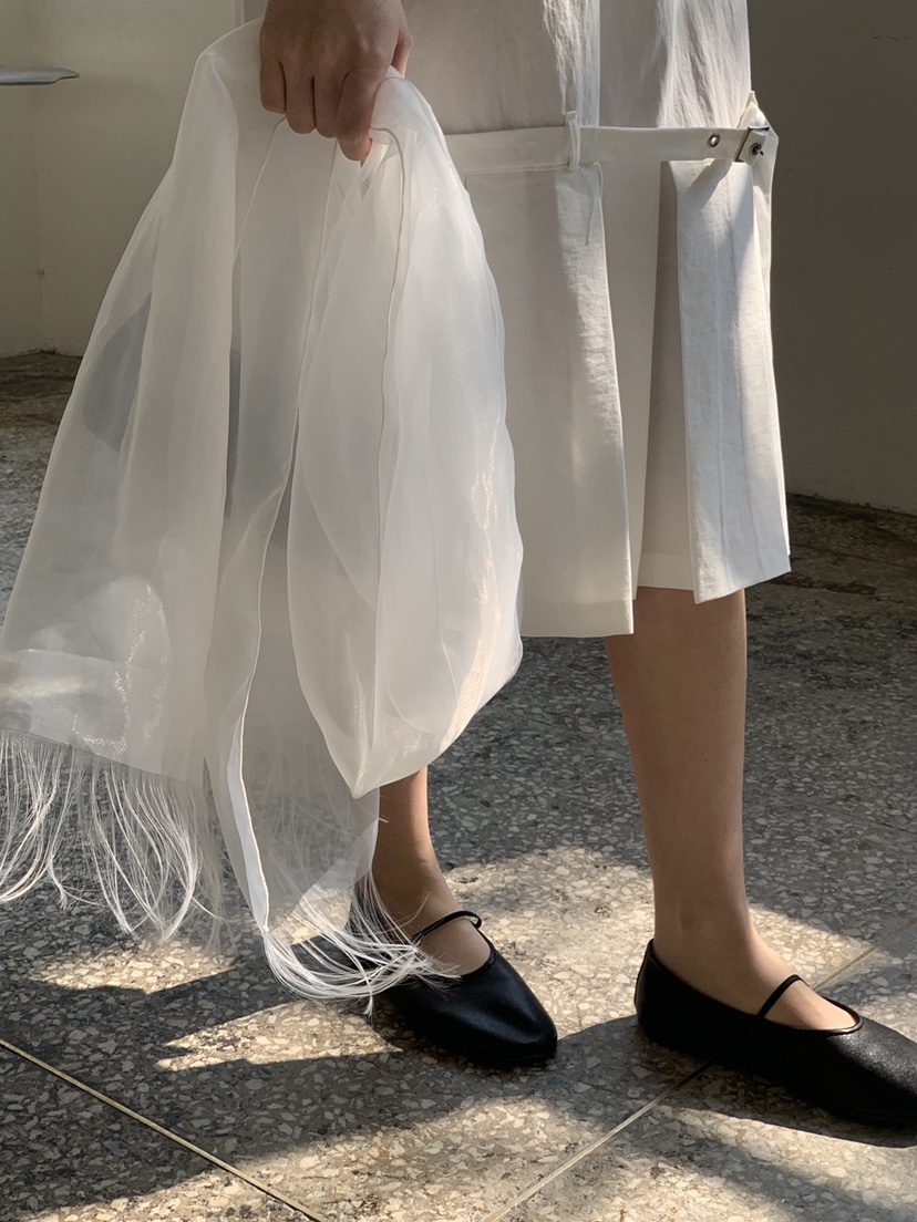 LOGARDEN韓國東大門直郵女士新品職業26春夏圍巾披肩透明LO GARDEN圍巾/披肩