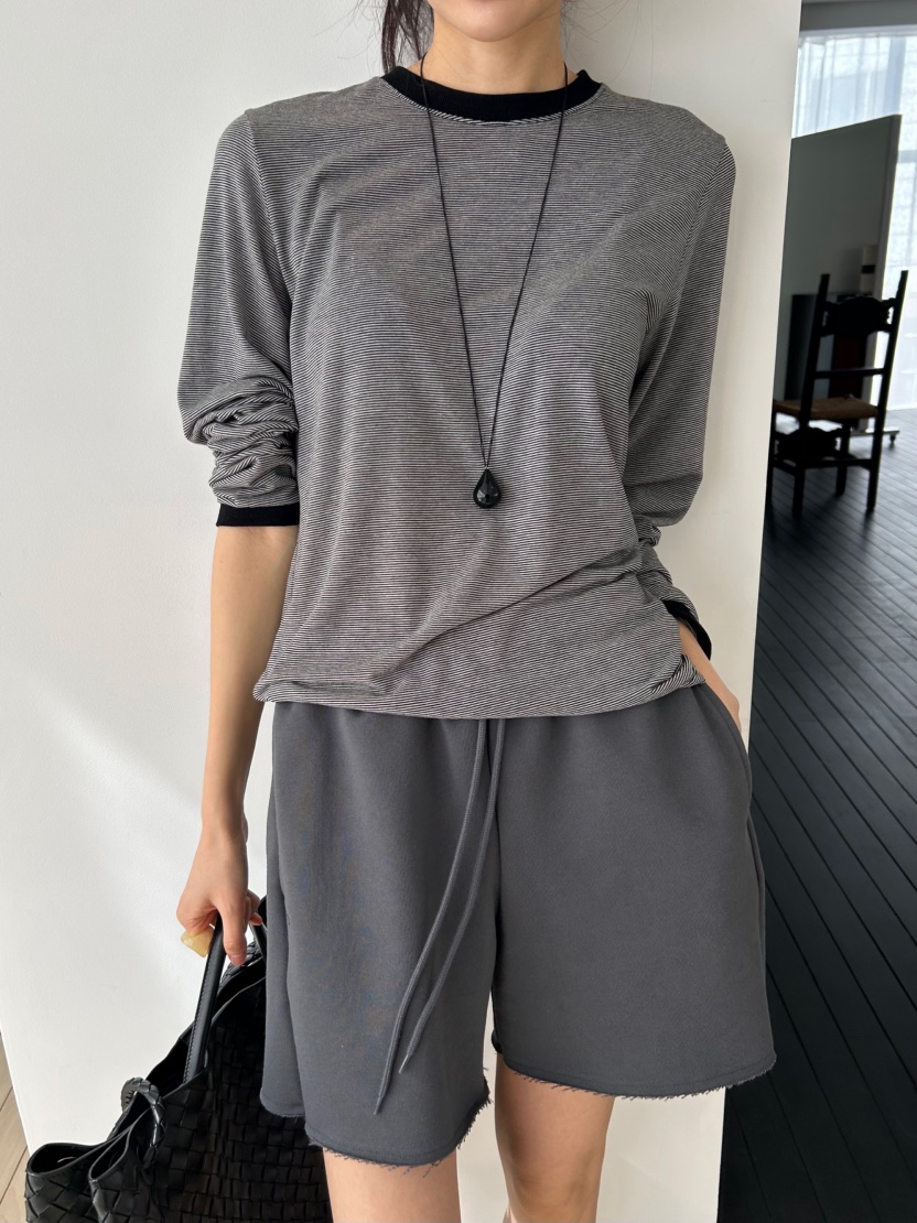 ME MO韓國直郵實拍女士新款推薦26春夏人氣職業休閑長袖T恤ME MO長袖T恤圖色4