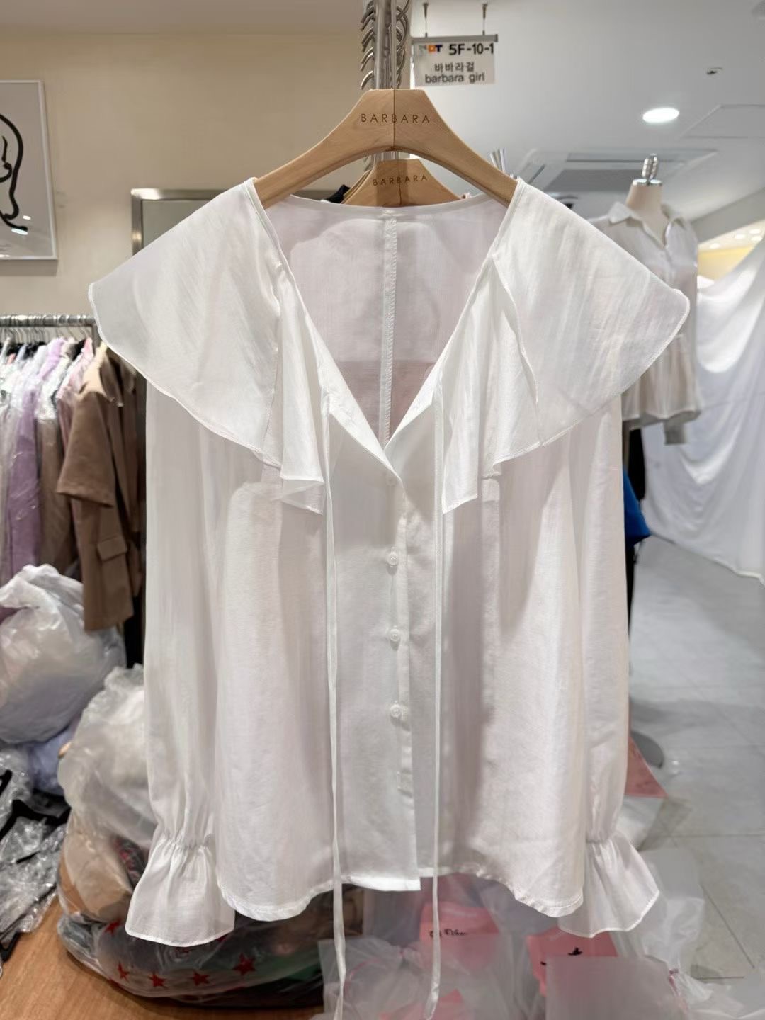 BARBARA GIRL韓國代購女士新款時尚襯衫蕾絲衫荷葉邊天絲BARBARA GIRL襯衫/蕾絲衫圖色2