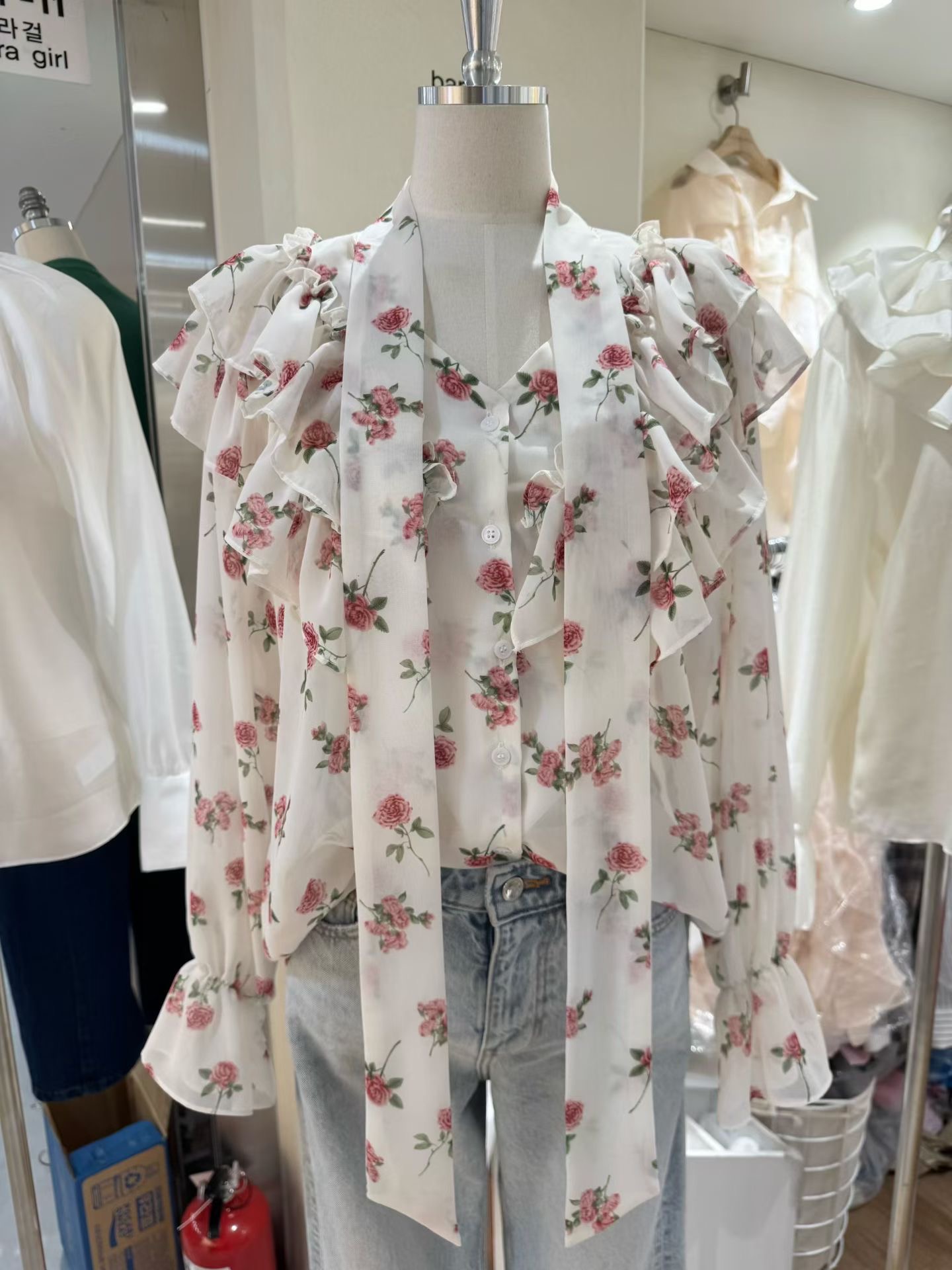 BARBARA GIRL韓國東大門直郵女裝新款26春夏襯衫蕾絲衫荷葉邊雙層BARBARA GIRL襯衫/蕾絲衫圖色1