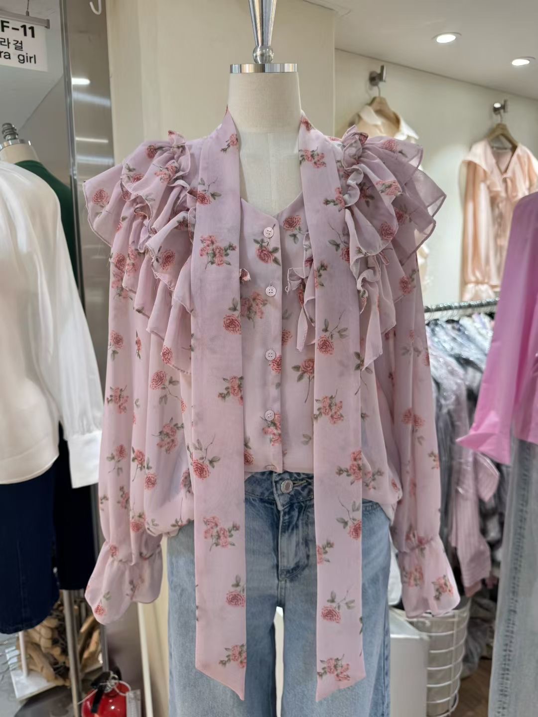 BARBARA GIRL韓國東大門直郵女裝新款26春夏襯衫蕾絲衫荷葉邊雙層BARBARA GIRL襯衫/蕾絲衫圖色3