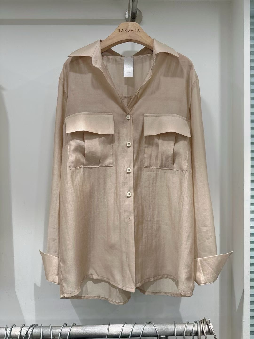 BARBARA GIRL韓國直郵實拍女裝新款時尚襯衫蕾絲衫口袋天絲BARBARA GIRL襯衫/蕾絲衫圖色2