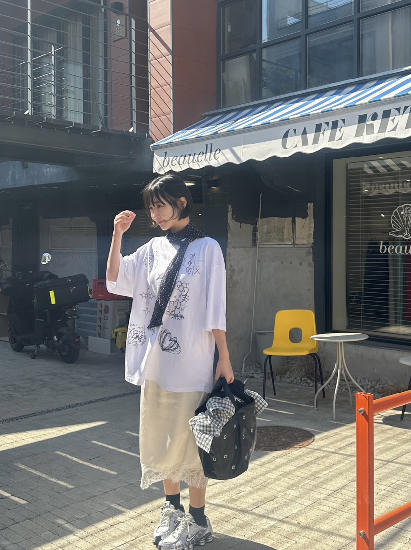 THE LINE-Q韓國直郵實拍女裝新品推薦時尚熱賣職業休閑T恤THE LINE-QT恤