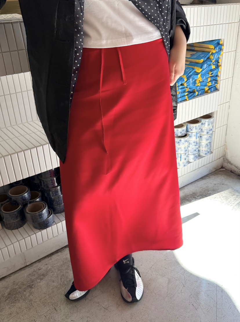 THE LINE-Q韓國直郵實拍女裝新品時尚推薦長裙緞面鏤空THE LINE-Q長裙