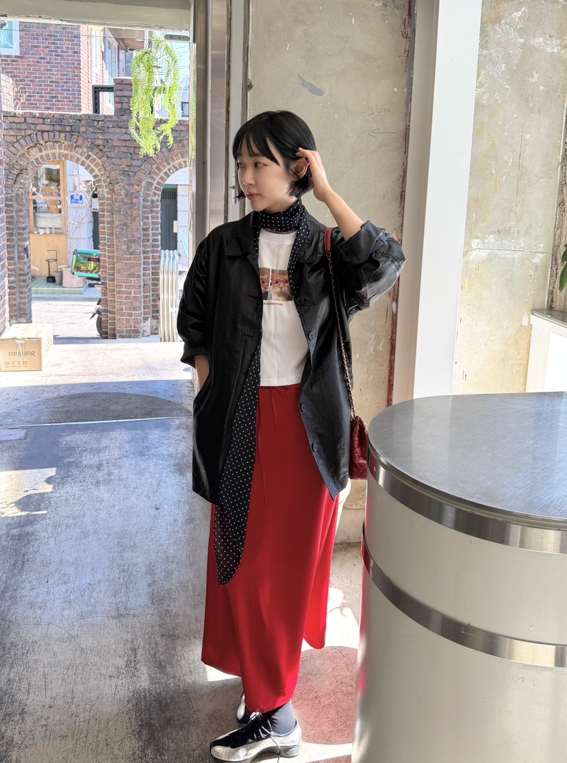 THE LINE-Q韓國直郵實拍女裝新品時尚推薦長裙緞面鏤空THE LINE-Q長裙