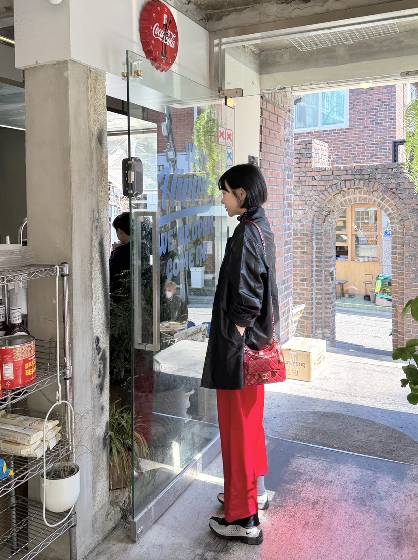 THE LINE-Q韓國直郵實拍女裝新品時尚推薦長裙緞面鏤空THE LINE-Q長裙