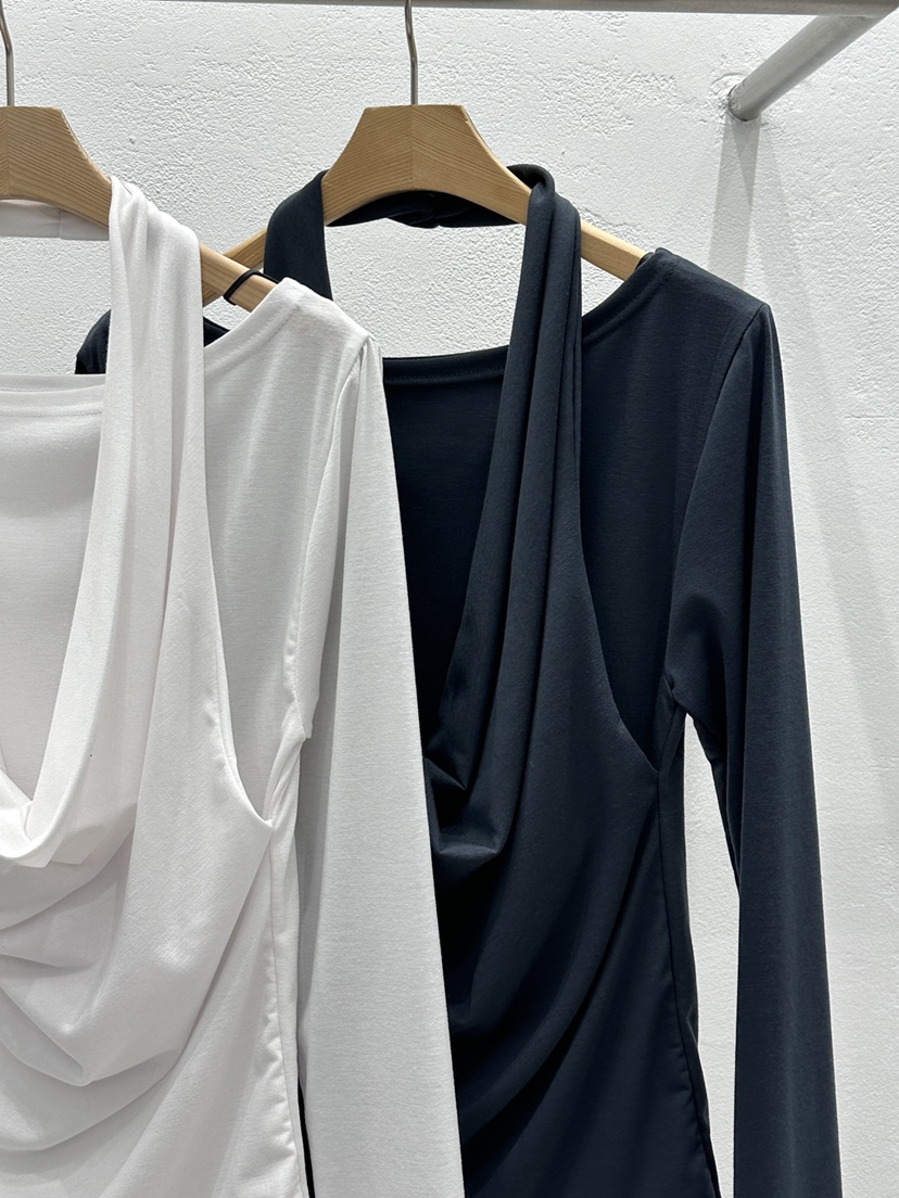 FLASH/I LOVE ME韓國直郵實拍女裝新款推薦人氣長袖T恤FLASH/I LOVE ME長袖T恤