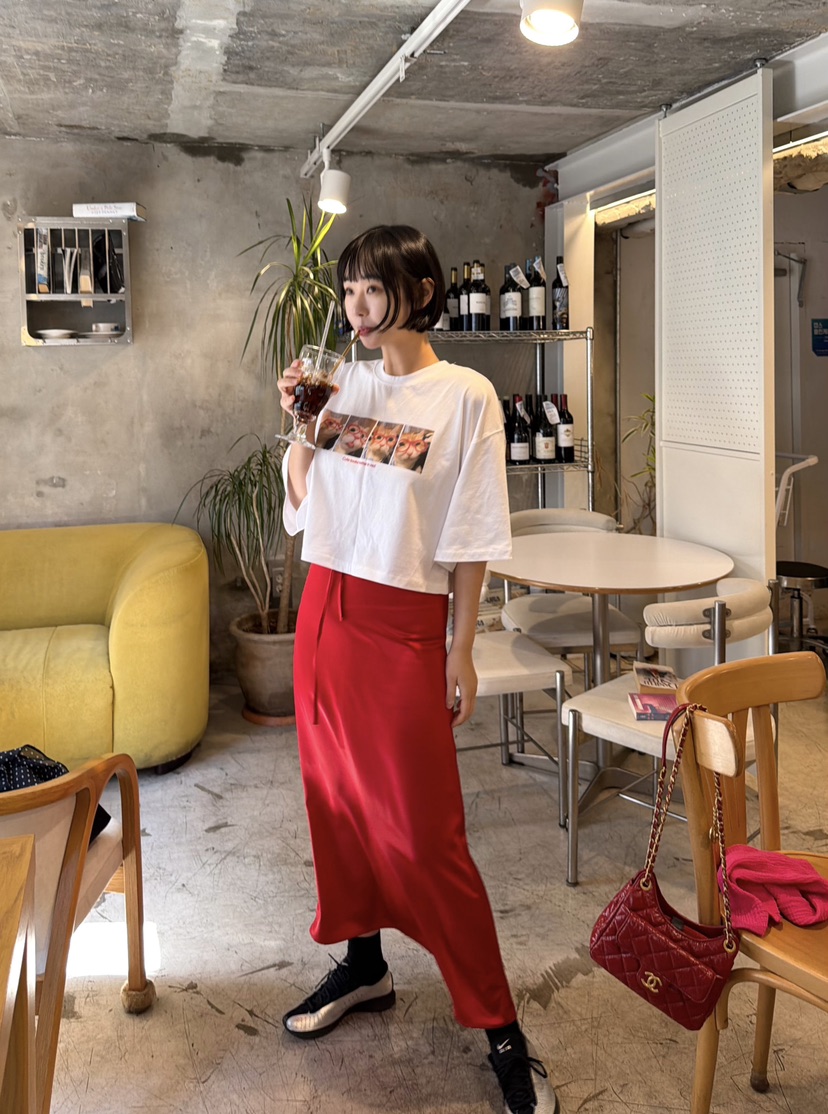 THE LINE-Q韓國東大門直郵女裝新款熱賣職業26春夏T恤莫代爾THE LINE-QT恤