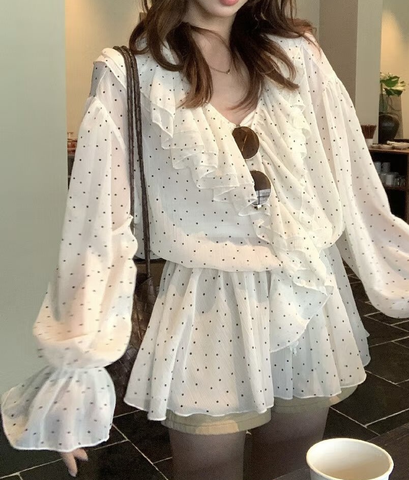 CORAL韓國東大門直郵女士新款時尚休閑26春夏人氣襯衫蕾絲衫CORAL襯衫/蕾絲衫