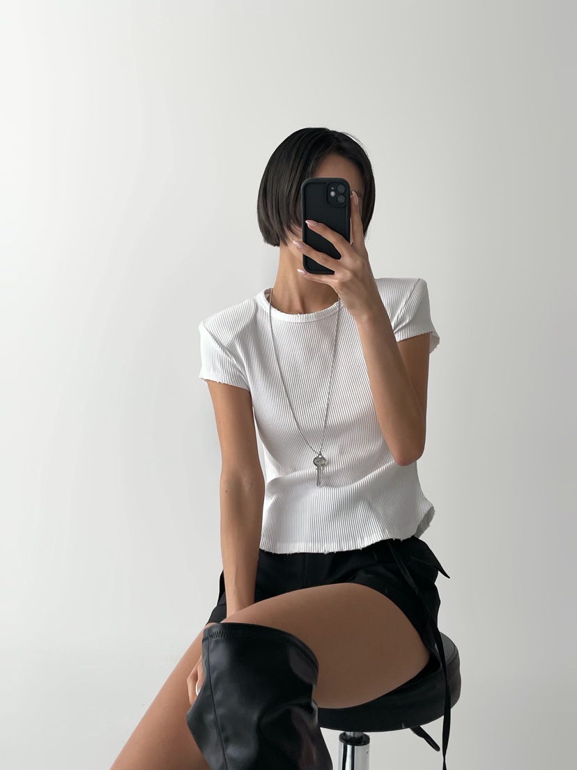 CELEBRITY-A韓國東大門直郵女裝新款26春夏熱賣休閑職業T恤CELEBRITY-AT恤