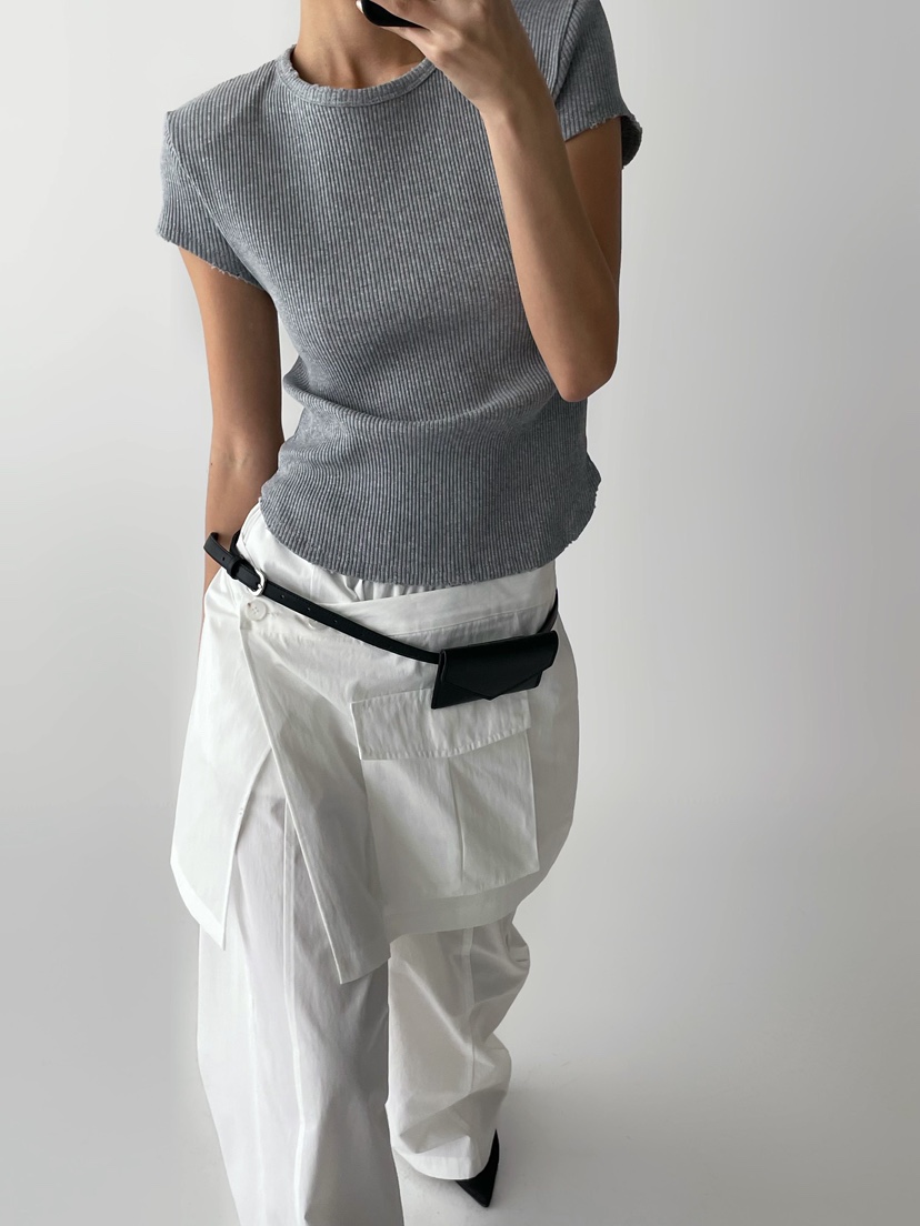 CELEBRITY-A韓國東大門直郵女裝新款26春夏熱賣休閑職業T恤CELEBRITY-AT恤