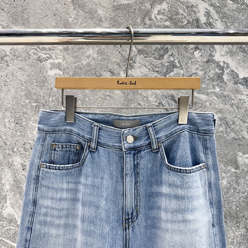 ROOKIE BUD韓國代購女裝新品時尚人氣熱賣26春夏推薦牛仔褲ROOKIE BUD-L牛仔褲