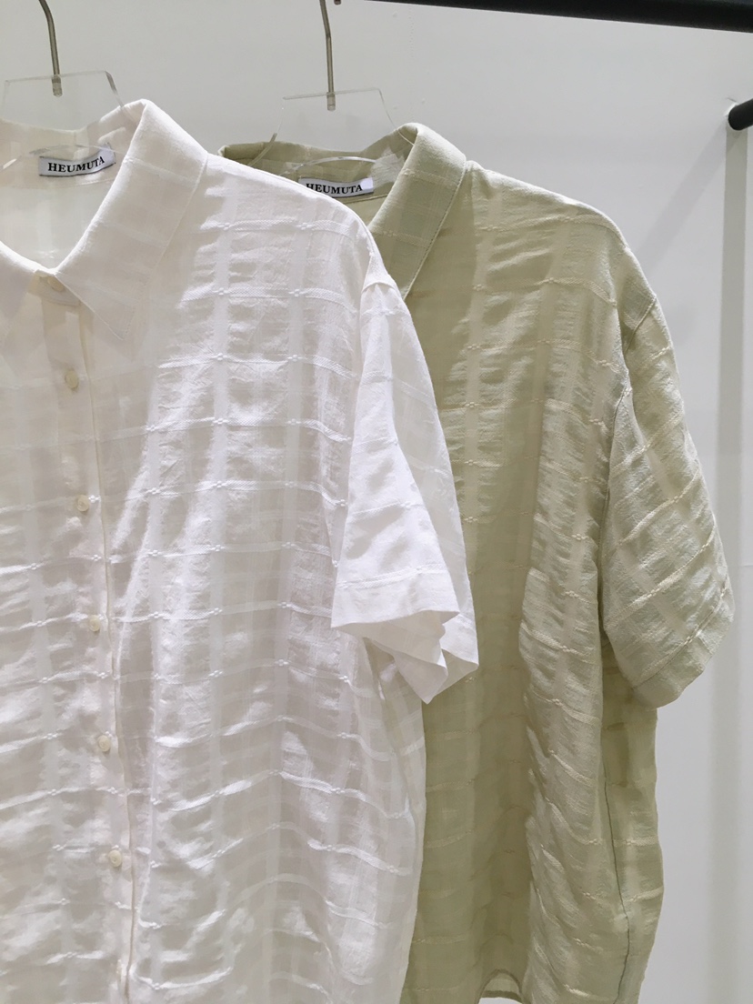 HEUMUTA韓國代購女裝新品人氣職業時尚推薦熱賣襯衫蕾絲衫HEUMUTA襯衫/蕾絲衫