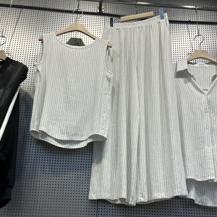 BLOOM韓國代購女裝新品時尚熱賣26春夏套裝兩件套套裝亞麻BLOOM-Q套裝圖色1白色