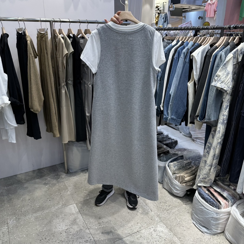 BLOOM韓國直郵女裝新款休閑人氣推薦時尚職業套裝兩件套套裝BLOOM-Q套裝