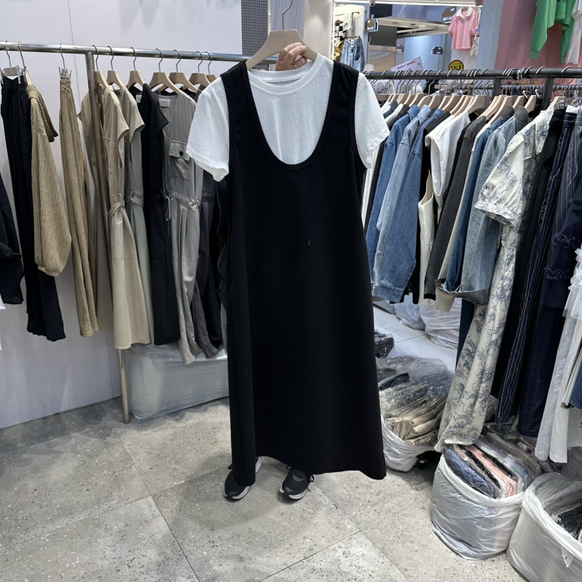 BLOOM韓國直郵女裝新款休閑人氣推薦時尚職業套裝兩件套套裝BLOOM-Q套裝圖色2